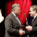 20.02.2017 Kielce. KCK. Nagrody Miasta Kielce. Prezes Bertus Servaas odebrał nagrodę dla Vive Tauron Kielce. / Jarosław Kubalski / Radio Kielce