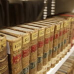 27.02.2017 Kielce. Wojewódzka Biblioteka Publiczna. kolekcja rodziny Deskurów z Sancygniowa zaliczona do narodowego zasobu bibliotecznego. / Jarosław Kubalski / Radio Kielce