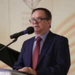 27.02.2017 Kielce. Wojewódzka Biblioteka Publiczna. kolekcja rodziny Deskurów z Sancygniowa zaliczona do narodowego zasobu bibliotecznego. Dyrektor WBP Andrzej Dąbrowski. / Jarosław Kubalski / Radio Kielce