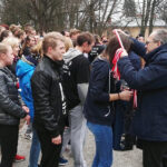 Bieg Pamięci Żołnierzy Wyklętych „Tropem Wilczym” w Chrobrzu w powiecie pińczowskim / Kamil Włosowicz / Radio Kielce