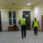 Liczenie osób bezdomnych w Jędrzejowie / Ewa Pociejowska-Gawęda / Radio Kielce