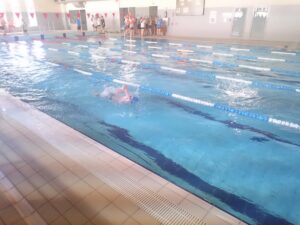 Mistrzostwa miasta w pływaniu szkół gimnazjalnych (28 marca 2017 r) / Maciej Makuła / Radio Kielce
