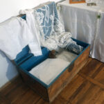 Wystawa „Ach, co to był za ślub” w galerii „Stary Kufer” w Solcu-Zdroju / Kamil Włosowicz / Radio Kielce