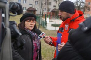 Program Radia Kielce i TVP3 Kielce „Interwencja”: mieszkańcy kieleckiego osiedla Na Stoku domagają się przebudowy ulicy Orląt Lwowskich i jej skrzyżowania z ulicą Piłsudskiego / Grzegorz Jamka / Radio Kielce