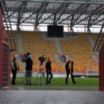 11.03.2017 Ekipa Radia Kielce i TVP3 Kielce na stadionie Jagiellonii Białystok / Krzysztof Bujnowicz / Radio Kielce