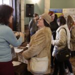 Targi pracy w Wojewódzkim Domu Kultury w Kielcach / Jarosław Kubalski / Radio Kielce