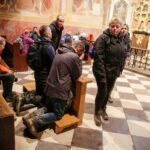 III Nocna Droga Krzyżowa z Kielc na Święty Krzyż / Jarosław Kubalski / Radio Kielce