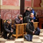 III Nocna Droga Krzyżowa z Kielc na Święty Krzyż / Jarosław Kubalski / Radio Kielce