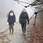 III Nocna Droga Krzyżowa z Kielc na Święty Krzyż / Jarosław Kubalski / Radio Kielce