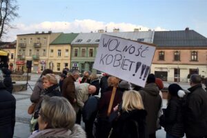 Kielce. Protest kobiet / Stanisław Blinstrub / Radio Kielce