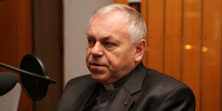 ks. Stanisław Słowik, dyrektor Caritas Diecezji Kieleckiej / Karol Żak / Radio Kielce