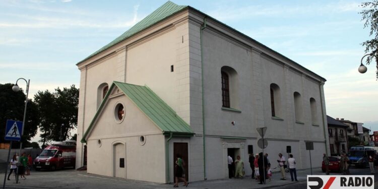 Chmielnik. Świętokrzyski Sztetl - Synagoga / Wojciech Habdas / Radio Kielce