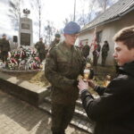 01.03.2017 Kielce. Narodowy Dzień Pamięci Żołnierzy Wyklętych. Uroczystości na cmentarzu na Piaskach. / Jarosław Kubalski / Radio Kielce