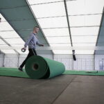 07.03.2017 Kielce. Budowa hal przed targami AGROTECH. / Jarosław Kubalski / Radio Kielce