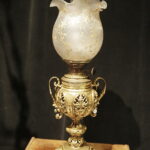 08.03.2017 Kielce. KCK. Wernisaż wystawy „Zabytkowe Lampy Naftowe” z kolekcji Lucjana Gruszki. / Jarosław Kubalski / Radio Kielce