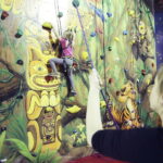 11.03.2017 Kielce. Ścianka wspinaczkowa w dawnym kinie Romantica. / Jarosław Kubalski / Radio Kielce