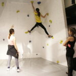 11.03.2017 Kielce. Ścianka wspinaczkowa w dawnym kinie Romantica. / Jarosław Kubalski / Radio Kielce