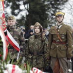 12.03.2017 Bieliny. Uroczystości pod pomnikiem upamiętniającym zamordowanych przez Niemców mieszkańców. / Jarosław Kubalski / Radio Kielce