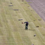 14.03.2017 Kielce. Wymiana murawy na Kolporter Arenie. / Jarosław Kubalski / Radio Kielce