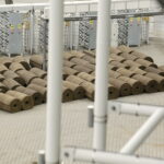 16.03.2017 Kielce. Nowa murawa na Kolporter Arenie. / Jarosław Kubalski / Radio Kielce