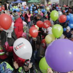 21.03.2017 Kielce. "Obudź w sobie wiosnę". Dzieci, Marzanny i pierwszy dzień wiosny. / Jarosław Kubalski / Radio Kielce