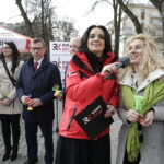 21.03.2017 Kielce. "Obudź w sobie wiosnę". Dzieci, Marzanny i pierwszy dzień wiosny. / Jarosław Kubalski / Radio Kielce