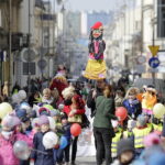 21.03.2017 Kielce. "Obudź w sobie wiosnę". Dzieci, Marzanny i pierwszy dzień wiosny. / Jarosław Kubalski / Radio Kielce