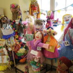 21.03.2017 Kielce. "Obudź w sobie wiosnę". Dzieci, Marzanny i pierwszy dzień wiosny. / Jarosław Kubalski / Radio Kielce