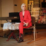 24.03.2017 Samsonów. Ewa Błaszczyk podczas swego recitalu w bibliotece publicznej. / Jarosław Kubalski / Radio Kielce