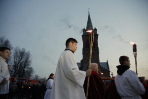 31.03.2017 Masłów. Droga Krzyżowa. / Jarosław Kubalski / Radio Kielce