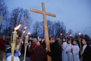 31.03.2017 Masłów. Droga Krzyżowa. / Jarosław Kubalski / Radio Kielce