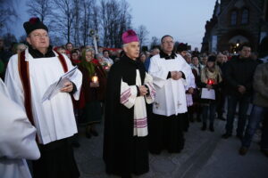 31.03.2017 Masłów. Droga Krzyżowa. / Jarosław Kubalski / Radio Kielce