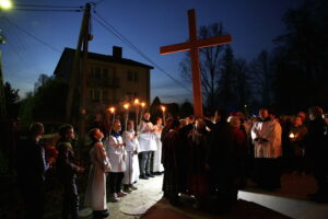 31.03.2017 Masłów. Droga Krzyżowa. / Jarosław Kubalski / Radio Kielce