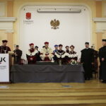 24.03.2017 Kielce. Profesor Zoltan Kovecses otrzymuje tytuł doktora honoris causa UJK. / Jarosław Kubalski / Radio Kielce