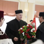 24.03.2017 Kielce. Profesor Zoltan Kovecses otrzymuje tytuł doktora honoris causa UJK. / Jarosław Kubalski / Radio Kielce