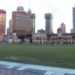 Malezja. Kuala Lumpur / Andrzej Sierzputowski, Aleksander Piekarski