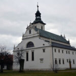 Pustelnia Złotego Lasu w Rytwianach. Uroczystości z okazji 400-lecia ufundowania zakonu Kamedułów / Grażyna Szlęzak-Wójcik / Radio Kielce