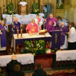 Pustelnia Złotego Lasu w Rytwianach. Uroczystości z okazji 400-lecia ufundowania zakonu Kamedułów / Grażyna Szlęzak-Wójcik / Radio Kielce