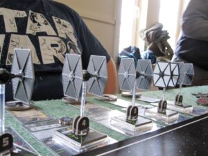 Turniej gry bitewnej Star Wars X-Wing w Muzeum Zabawek i Zabawy w Kielcach / Stanisław Blinstrub / Radio Kielce