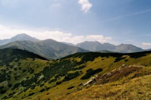 Tatry. Z powodu halnego TPN odradza wyjścia w góry