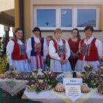 Kiermasz przed biblioteką w Bejscach (2 kwietnia 2017 r) / Kamil Włosowicz / Radio Kielce