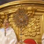 Kielce. Msza rezurekcyjna w poranek wielkanocny (16 kwietnia 2017 r.) / Bartłomiej Zapała / Radio Kielce