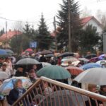 Suchedniów. Droga Krzyżowa Rycerzy Kolumba (7 kwietnia 2017 r) / Tomasz Piwko / Radio Kielce