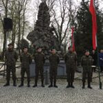 Sandomierz. Uroczystości patriotyczne przed symboliczną Mogiłą Katyńską (9 kwietnia 2017 r) / Grażyna Szlęzak - Wójcik / Radio Kielce