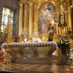 Kielce. Msza rezurekcyjna w poranek wielkanocny (16 kwietnia 2017 r.) / Bartłomiej Zapała / Radio Kielce