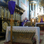 Jędrzejów. Msza św. w intencji Lecha i Marii Kaczyńskich, premiera Przemysława Gosiewskiego oraz ofiar katastrofy smoleńskiej / Ewa Pociejowska-Gawęda / Radio Kielce