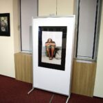 Galeria Biblioteki Uniwersyteckiej UJK. Wystawa prac Leszka Mądzika (26 kwietnia 2017 r.) / Jarosław Kubalski / Radio Kielce