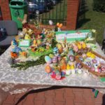 Kiermasz przed biblioteką w Bejscach (2 kwietnia 2017 r) / Kamil Włosowicz / Radio Kielce