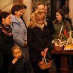 Bazylika Katedralna w Kielcach. Święcenie pokarmów / Robert Felczak / Radio Kielce