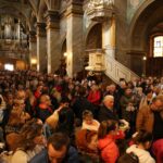 Bazylika Katedralna w Kielcach. Święcenie pokarmów / Robert Felczak / Radio Kielce